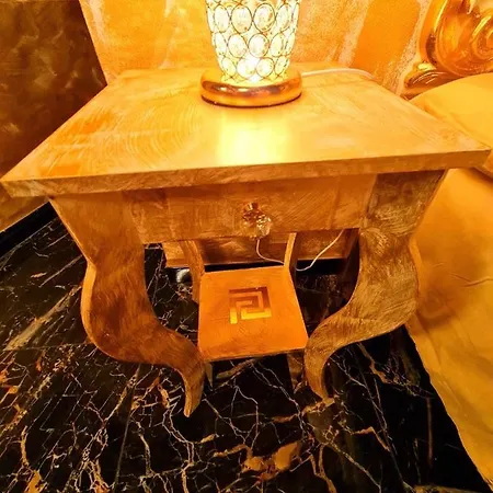 Love hotel Caravaggio *